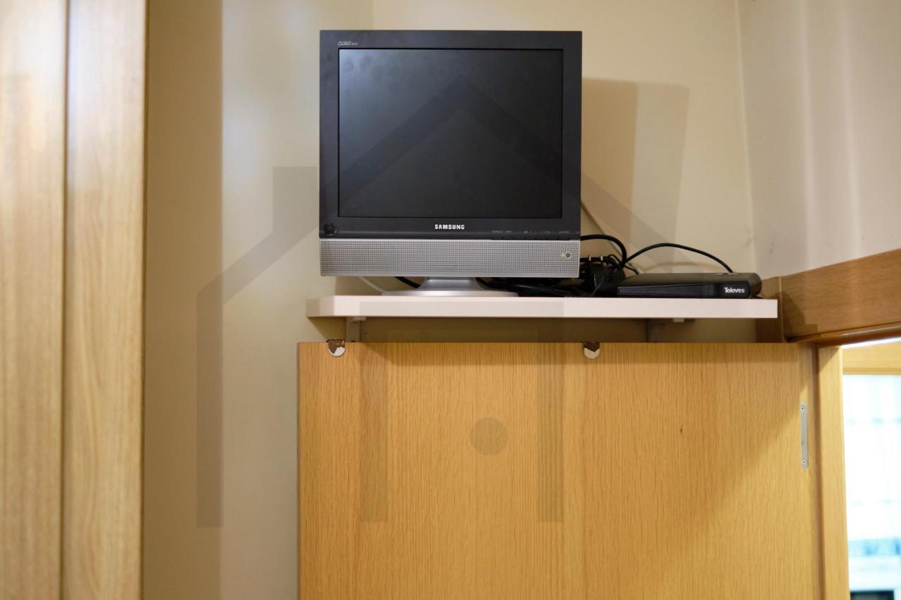 Precioso Apartamento En Primera Linea De Playa, Cerca Del Centro De La Ciudad Gijon