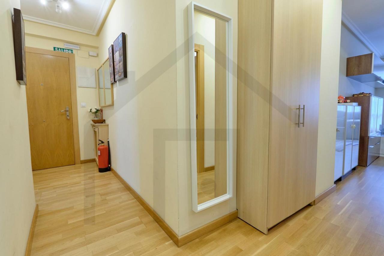 Precioso Apartamento En Primera Linea De Playa, Cerca Del Centro De La Ciudad Gijon