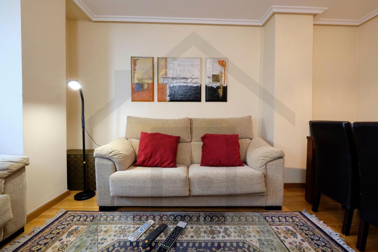 Apartamento Precioso Apartamento En Primera Linea De Playa, Cerca Del Centro De La Ciudad